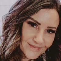 Kelly Larson Email & Phone Number