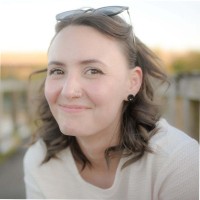 Glazer's Camera Employee Sarah Mae's profile photo