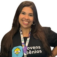 Lara Prado Gonçalves Email