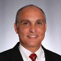 Edward González Email & Phone Number
