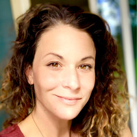 Layla Pollack Email & Phone Number