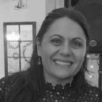 Lifetime Lighting Employee Maryke Edwards's profile photo