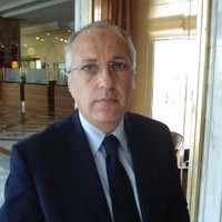 Mohamed Farhat Email