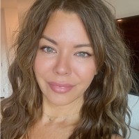 Kristen Merry Email & Phone Number