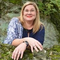 Nikki Crawford Email & Phone Number
