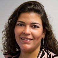 I-Value Employee Roberta Azevedo's profile photo