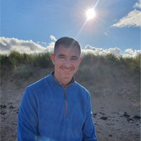 Iain Cairns Email