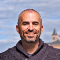 Cesar Montenegro Portillo Email