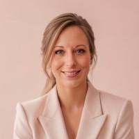 Emily Perexempel Email & Phone Number