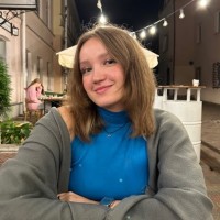 Fast Media Employee Maria Minich's profile photo