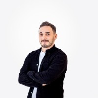 Benjamin Baqué Email