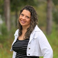 Angela Moering Email & Phone Number