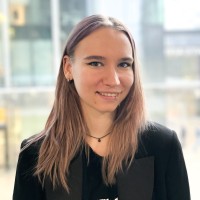 Anna Świeczkowska Email