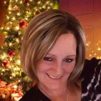 Astrid Russell Email