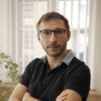 sun-X Employee Edin Zujo's profile photo