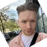 Maksym Pavlenko Email