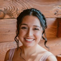 Esmeralda Tapia Email