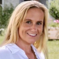 Nadine Zagrajsek Email