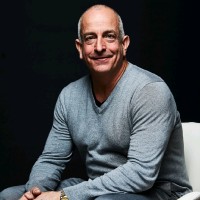 Enlightening Sales Employee Hal Schwartz's profile photo