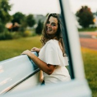 SnowWolf Employee Emily Lock's profile photo