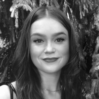 SIMONE PERELE Employee Brianna Serio's profile photo