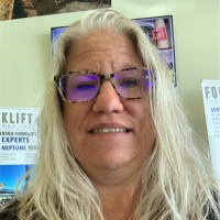 Forklift Exchange, Inc. Employee Elizabeth Murphy's profile photo