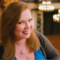 Julia King Email & Phone Number