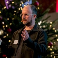 Peter Düchting Email