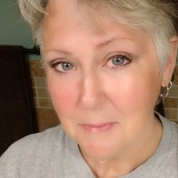 Heco Slings Employee Bonita Lyons's profile photo