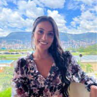 Estefania Alvarez Piedrahita Email