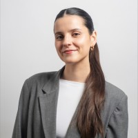 Tag Employee Lauren Sharp's profile photo