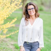 Perry Wellington Realty Employee Annette Yorks's profile photo