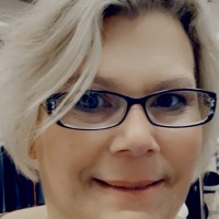 Wireless World Employee Mary Attig's profile photo