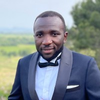 Bruce Lutumba Email