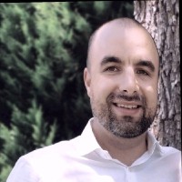 Oscar Martínez Balado Email