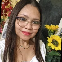 Hospital Check-Up Employee Luciana Freitas's profile photo