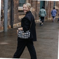 Annie Brown Email & Phone Number