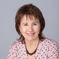 Quest Consulting Employee Vicki Davidson's profile photo