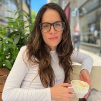 Sandra Yépez Ríos Email