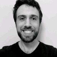 Diego Hahn Email