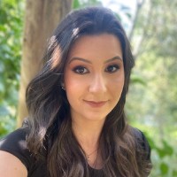 Thais Cofferi Email
