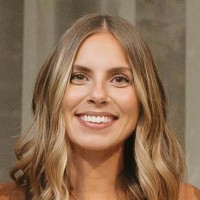 Alli Mueller Email & Phone Number