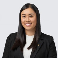 Lindsey Lee Email & Phone Number
