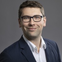 Bartłomiej Piergies Email