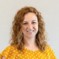 Summit Homes Employee Valerie Gindlesberger's profile photo