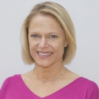 Nicole Reisender Email