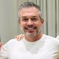 Le Postiche Employee Mauricio Rodrigues's profile photo