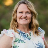 Robin Holman Email & Phone Number
