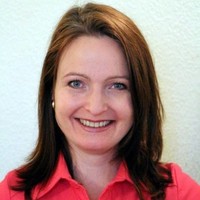 Eva Voros Email