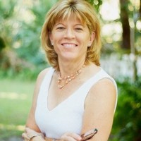 Worthy Wealth Employee Sally Outlaw's profile photo